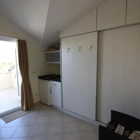 Nearby The Sea With Pool Triplex Villa
