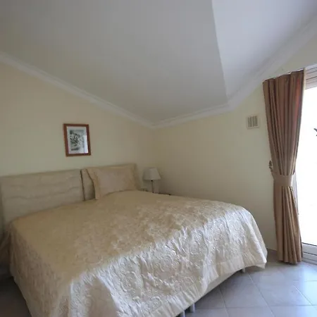 Nearby The Sea With Pool Triplex Villa *